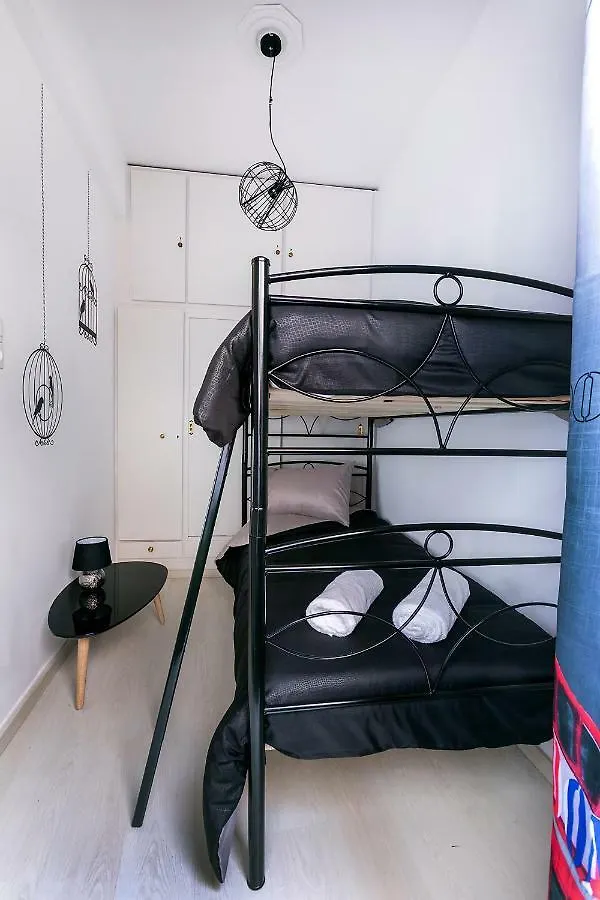Minotavros Cozy Apartment In Heraklion