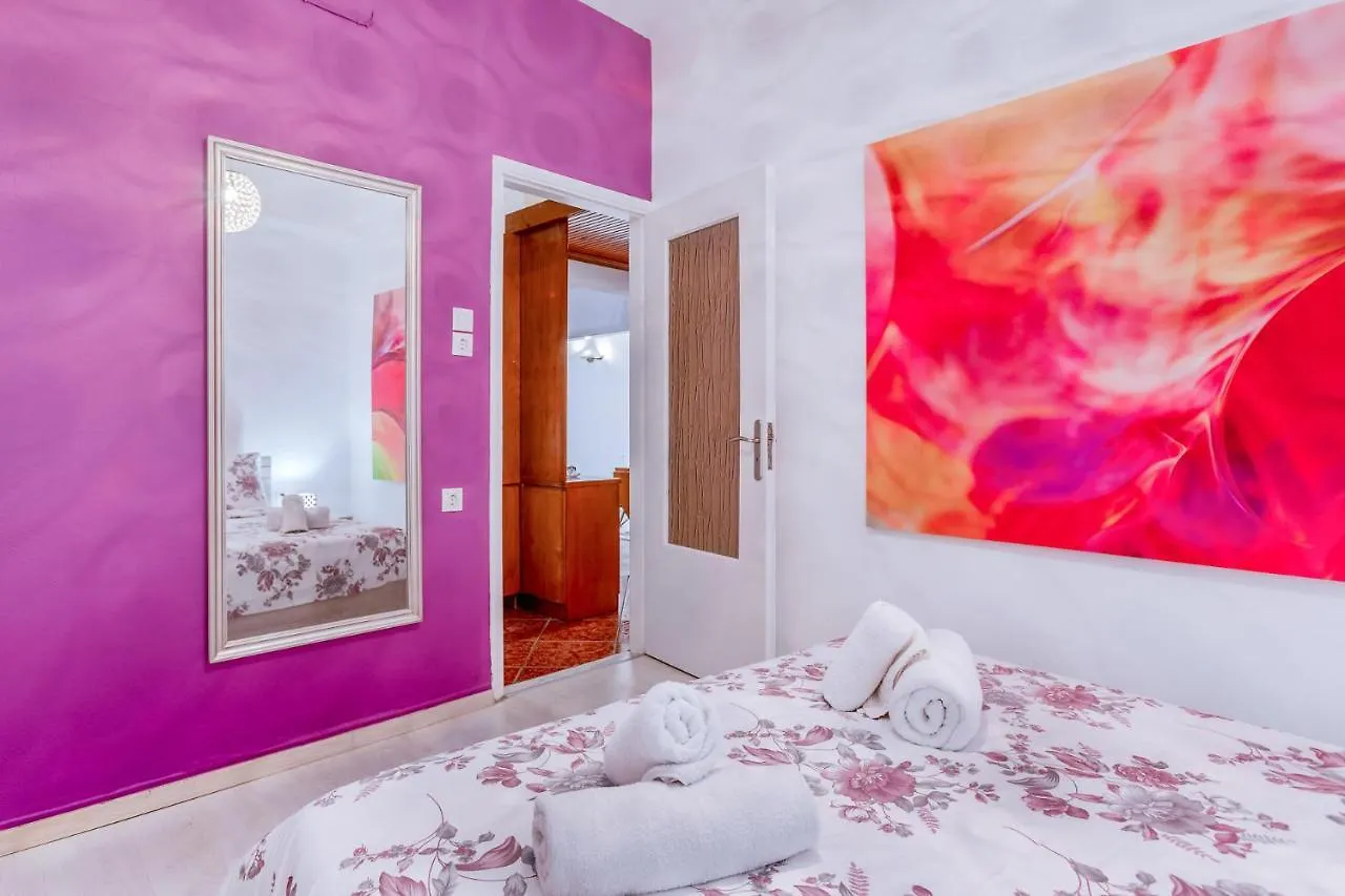 Minotavros Cozy Apartment In Heraklion Greece